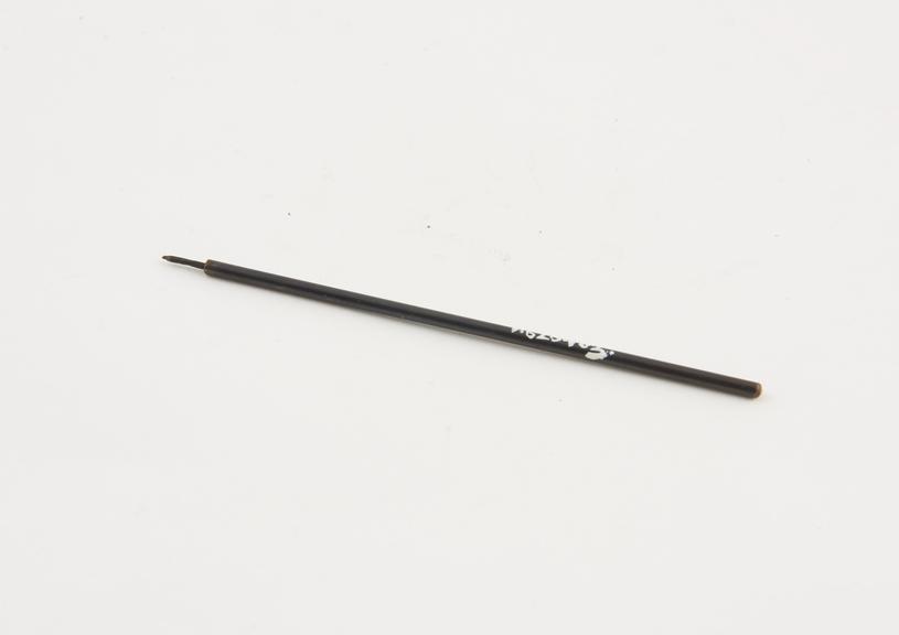 Unidentified, metal rod