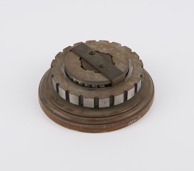 Complete Humfrey-Sandberg free wheel clutch for motor cars