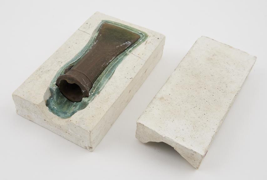 Object illustrating the Cire Perdue method