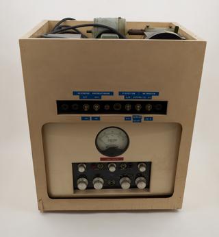 Automatic radio chromatograph scanner, made by Panax, used by L. Young and A.R. Morrison, 1958