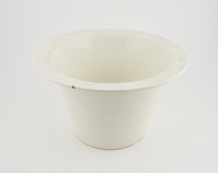 Earthenware pan from commode