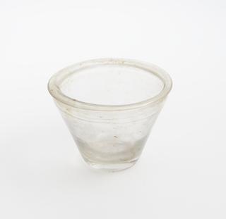 Glass mortar