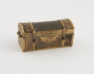 Metal gift container | Science Museum Group Collection
