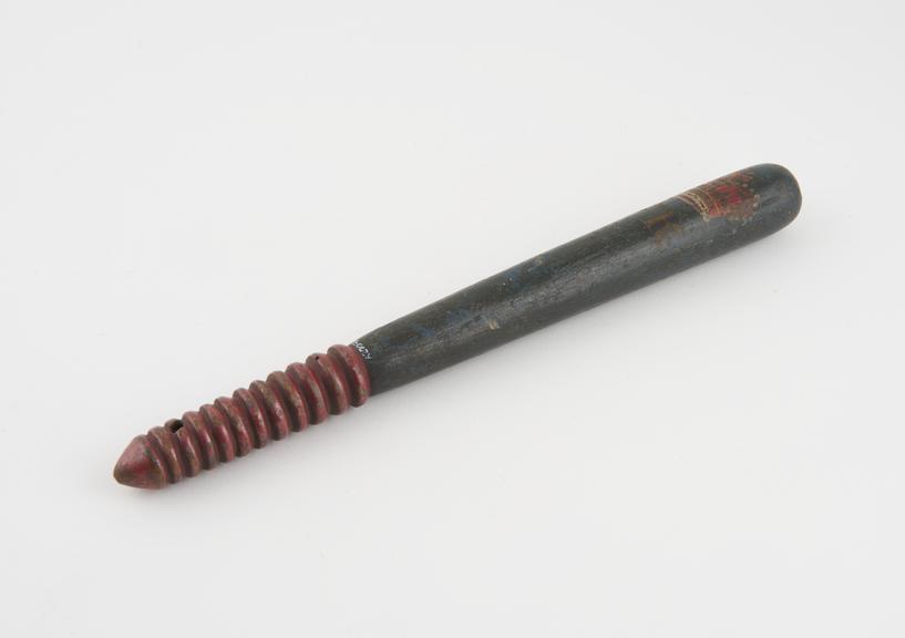 Policeman's truncheon, wooden, painted with Royal cipher