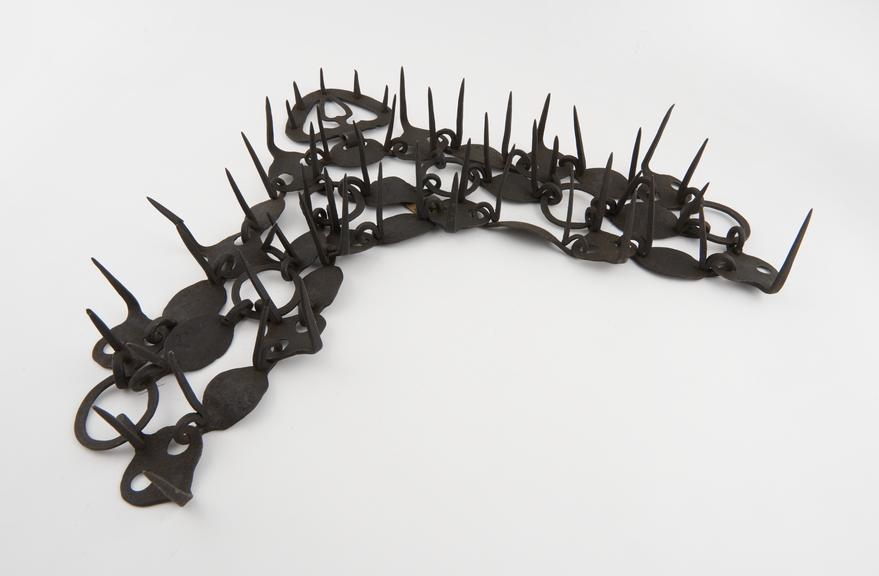 Spiked belt, for torture, iron, European, 1501-1800