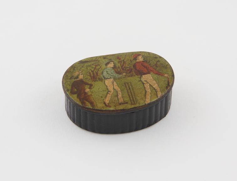 Papier-mache snuff box