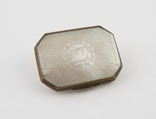 Brass framed mother of pearl snuff box