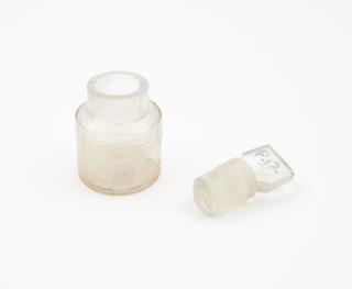 Clear glass bottle for Preston Salts