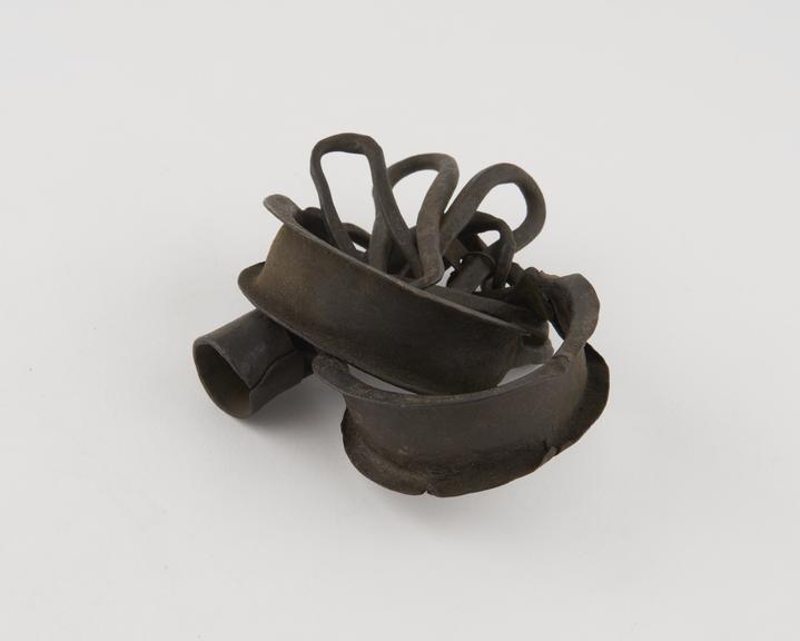 Pair of iron handcuffs, European, 1501-1800