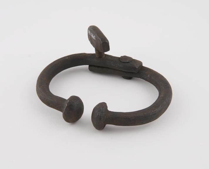 Manacle, steel, probably English, 1601-1800