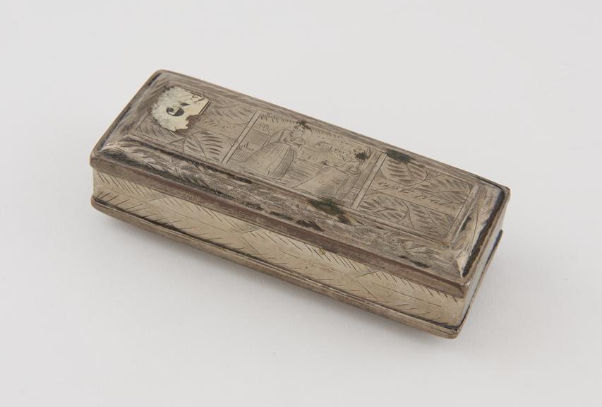 Rectangular oblong snuff box, silver