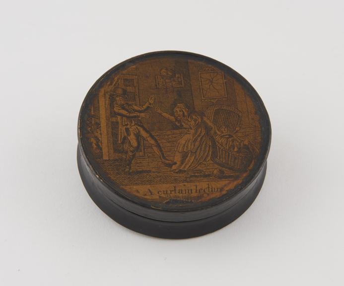 Papier mache snuff box, circular, with detachable lid