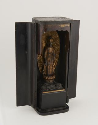 Square wooden shrine with Yakushi Nyorai figure inside