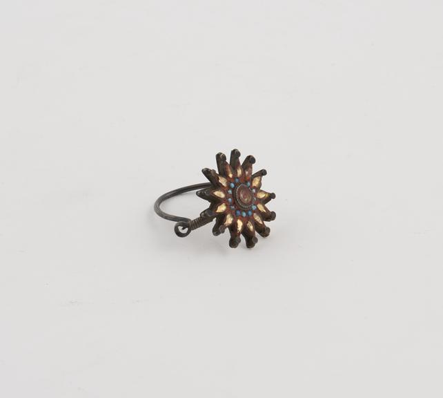 Large ring with clip and flower, silver, Northern India