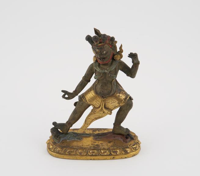 Gilt bronze buddhist statue, Sino-Tibetan, 1701-1800