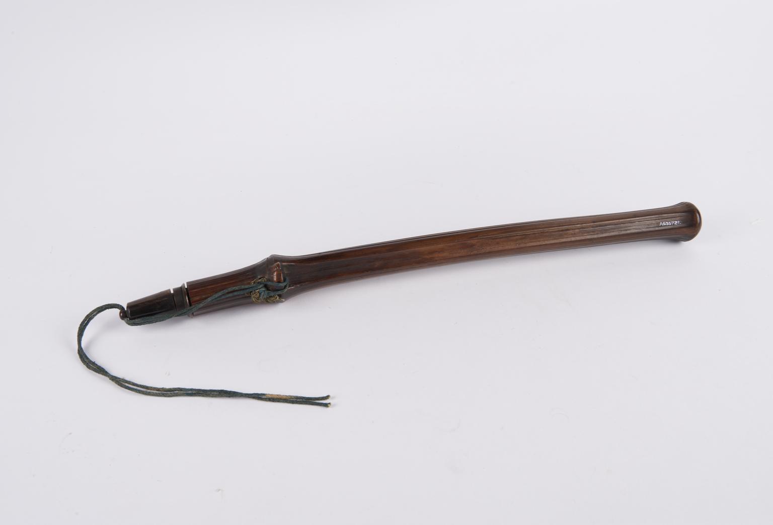 Powder flask | Science Museum Group Collection