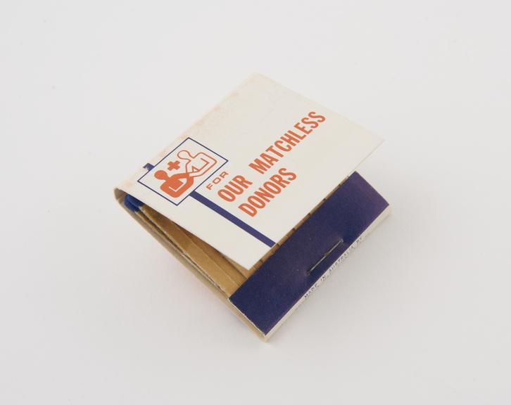 Books of matches promoting blood doning from the French