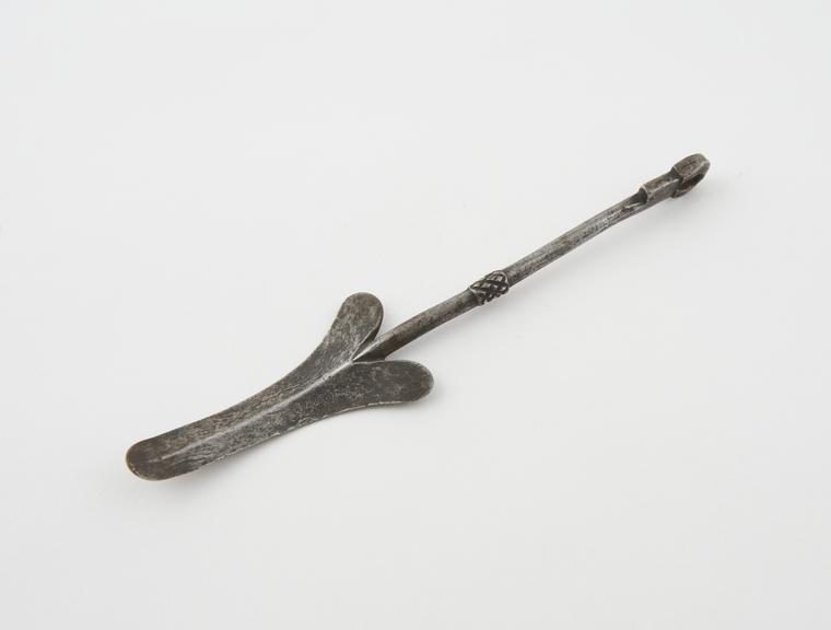 Steel spoon-shaped strigil from Zambesi, Barotseland