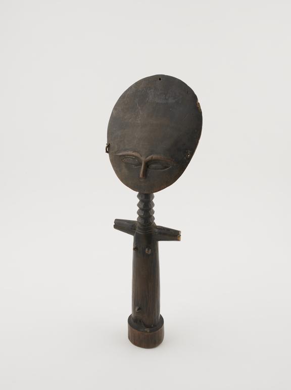 Carved wooden doll or Akua mma'