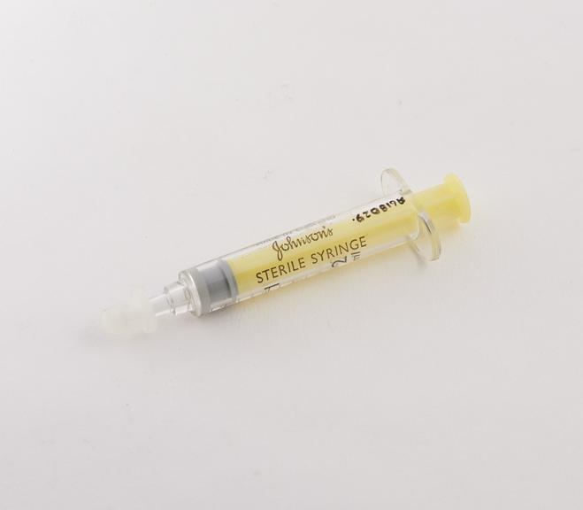 Hypodermic syringe, 2ml, plastic, for veterinary use