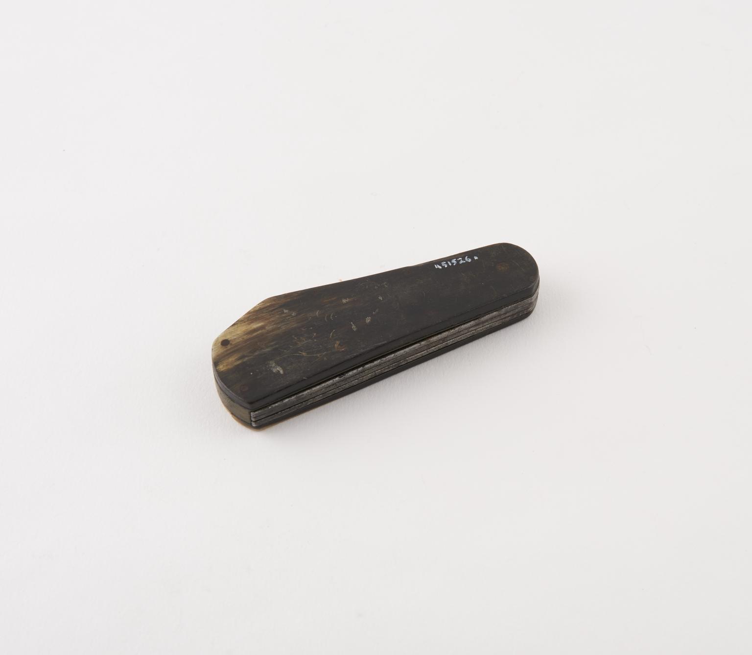 Fleam Examples Three bladed fleam | Science Museum Group Collection