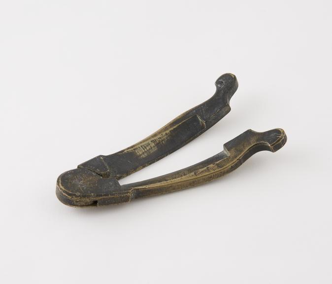 Castrating clamp, brass, Arab(?), 19th century