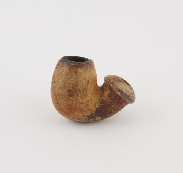 Plain meerschaum pipe bowl, stub-stemmed variety, Bavarian