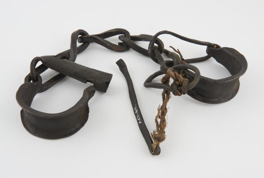 Pair of iron handcuffs, European, 1501-1800