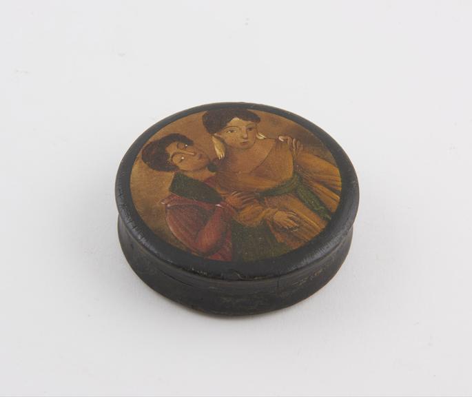 Papier mache snuff box, circular