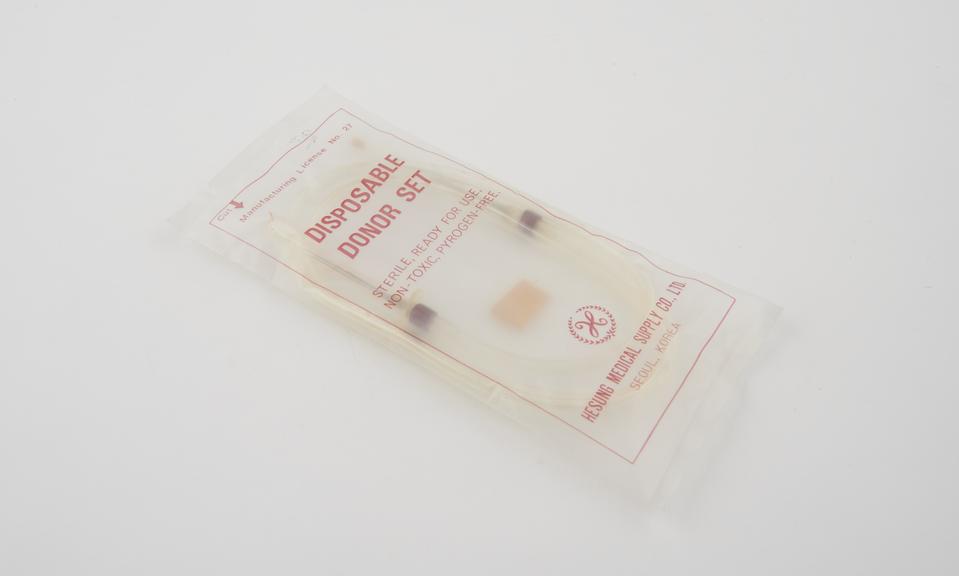 Disposable blood donor set in plastic package by Hesung Medical