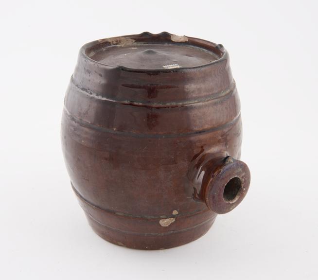 Water barrel, earthenware, glazed, Italian, 19th century