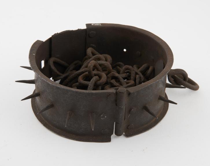 Manacle with chain, European, 1501-1800