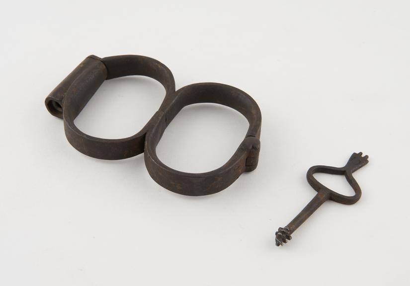 Handcuffs, iron, English, 17th to 18th centuries