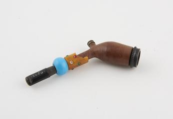 Cigar holder, broken decorated stem