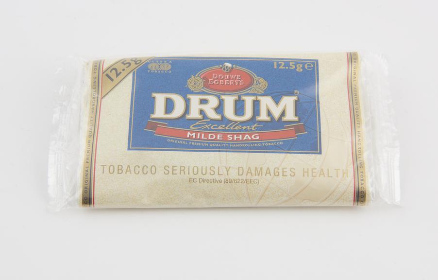 Packet of Douwe Egberts 'Drum' Excellent Milde Shag tobacco for