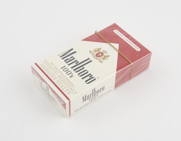 Packet of 20 Marlboro 100s, Filter Cigarettes, 100mm long