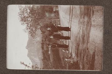 Untitled black and white photograph, Russian Imperial Royal Family