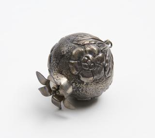 Silver pomander