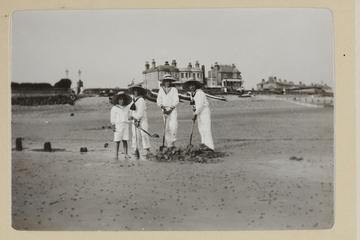 Bognor, Sand Castles