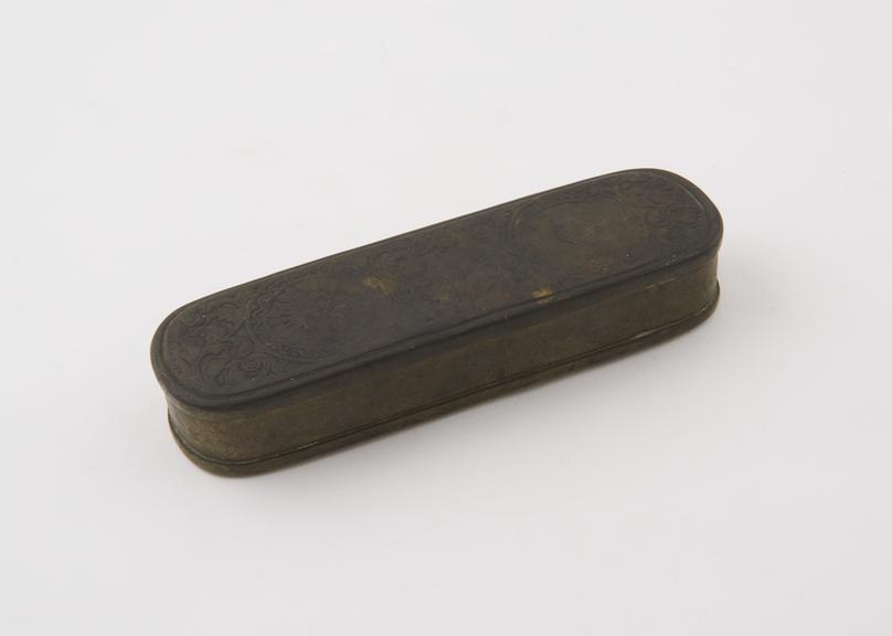 Tobacco box, oblong with rounded ends