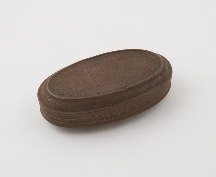 Tobacco box, oval, copper, hinged lid in two halves