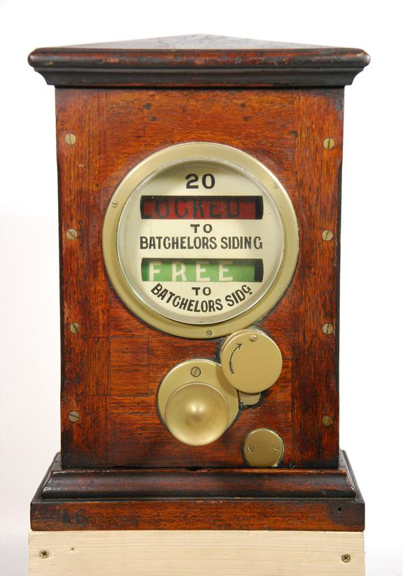 Telegraph Block Instrument, Lock & Block Type, W R Sykes & Co | Science ...