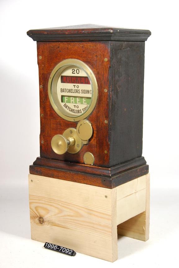 Telegraph Block Instrument, Lock & Block Type, W R Sykes & Co | Science ...