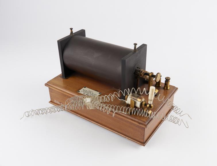 Apps-Newton one inch induction coil by Newton & Co., London