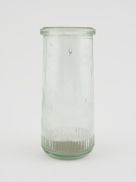 Glass jar