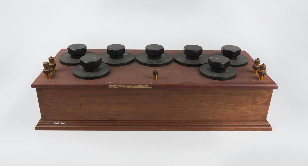 Wheatstone bridge no.1A, no. 2217/1952, cat.no. WY 0242, by H.W