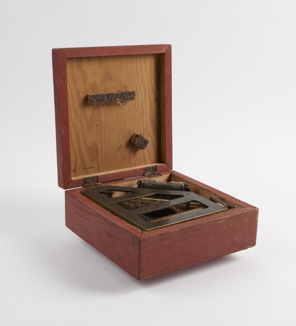 Watkin type clinometer, cased, with extra spirit level