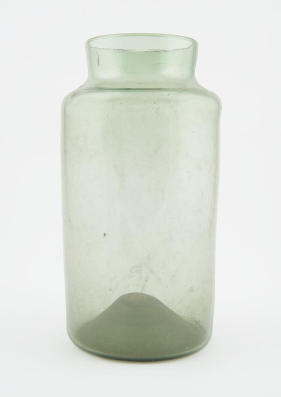 Glass drug jar, cylindrical