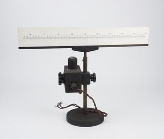 Scale for mirror galvanometer