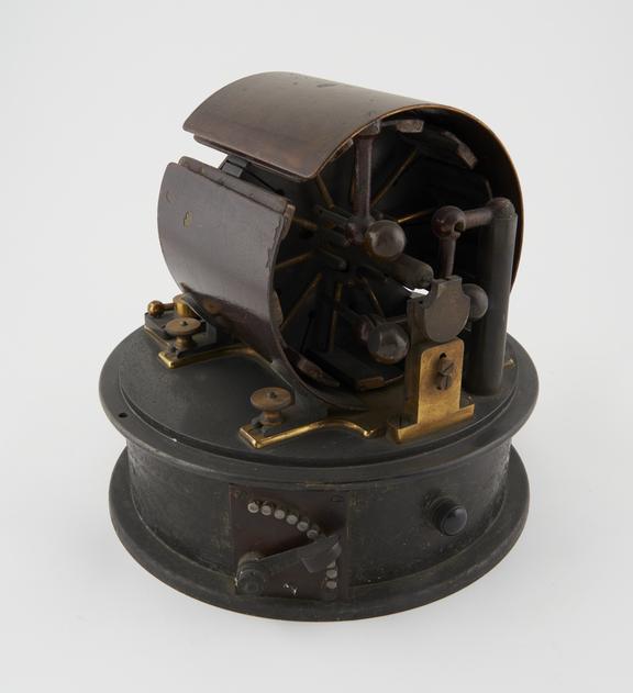 Mouse mill motor for Thomson siphon recorder